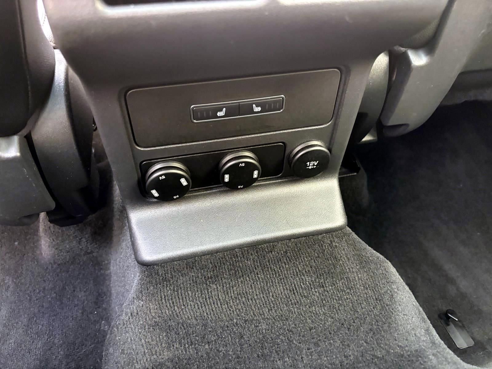 Used 2019 Jaguar F-PACE R-Sport AWD/4WD image 28