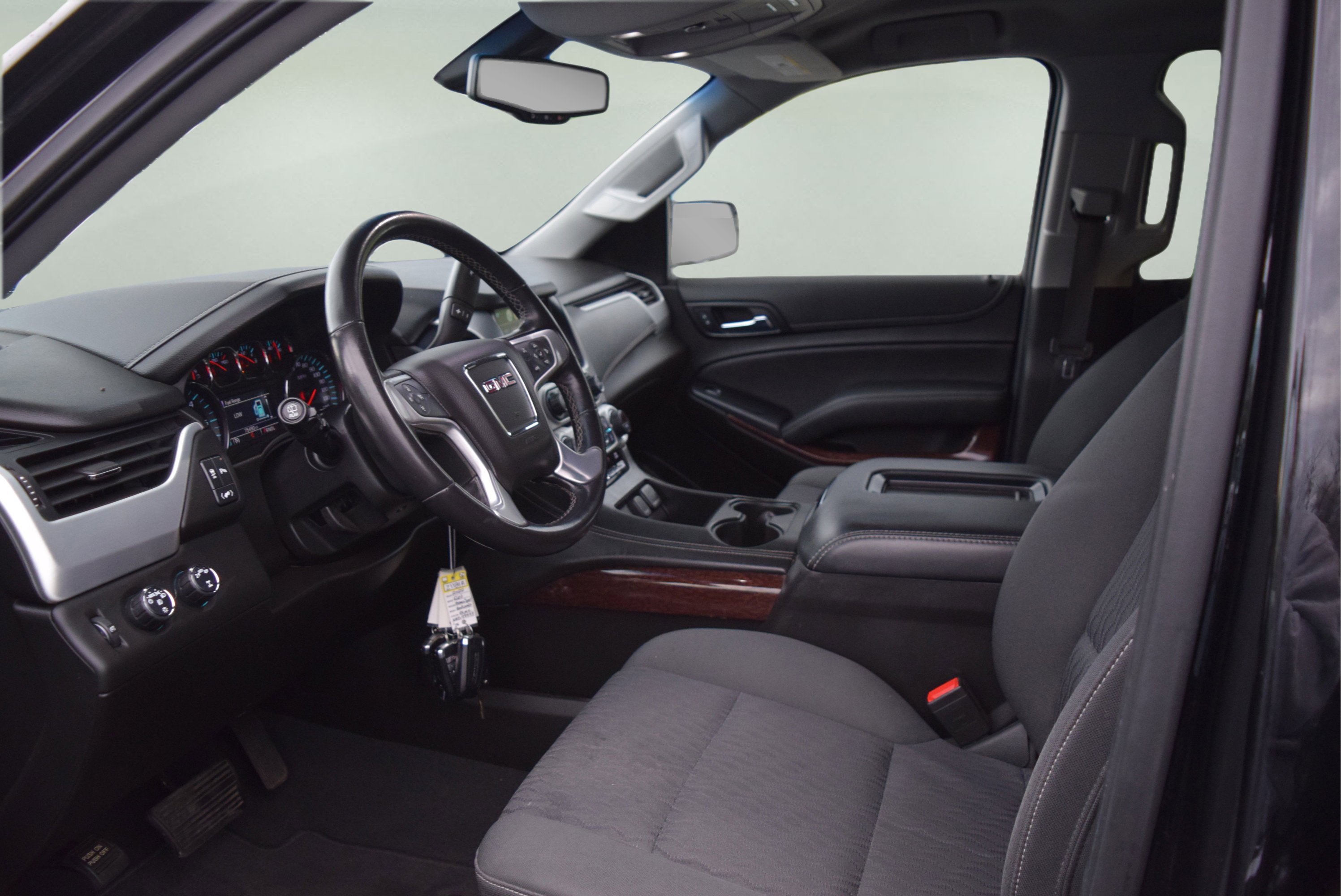 Used 2019 GMC Yukon XL SLE w/ SLE Value Package image 12