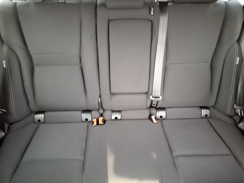 Used 2025 Nissan Rogue S FWD image 17