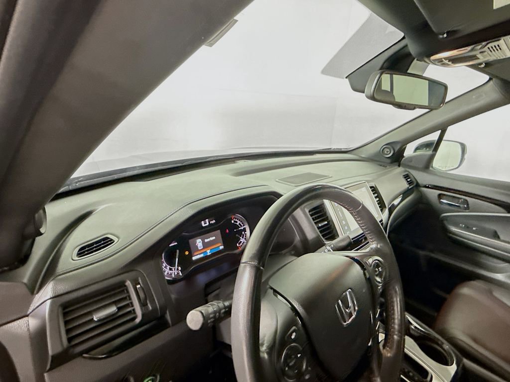 Used 2019 Honda Ridgeline Black Edition image 19