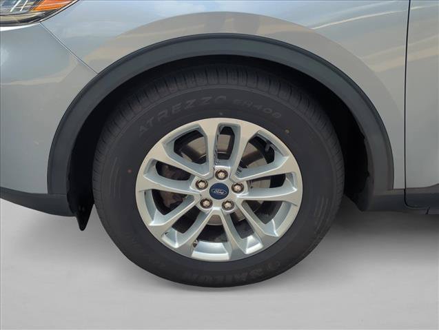 Used 2022 Ford Escape SE FWD image 28