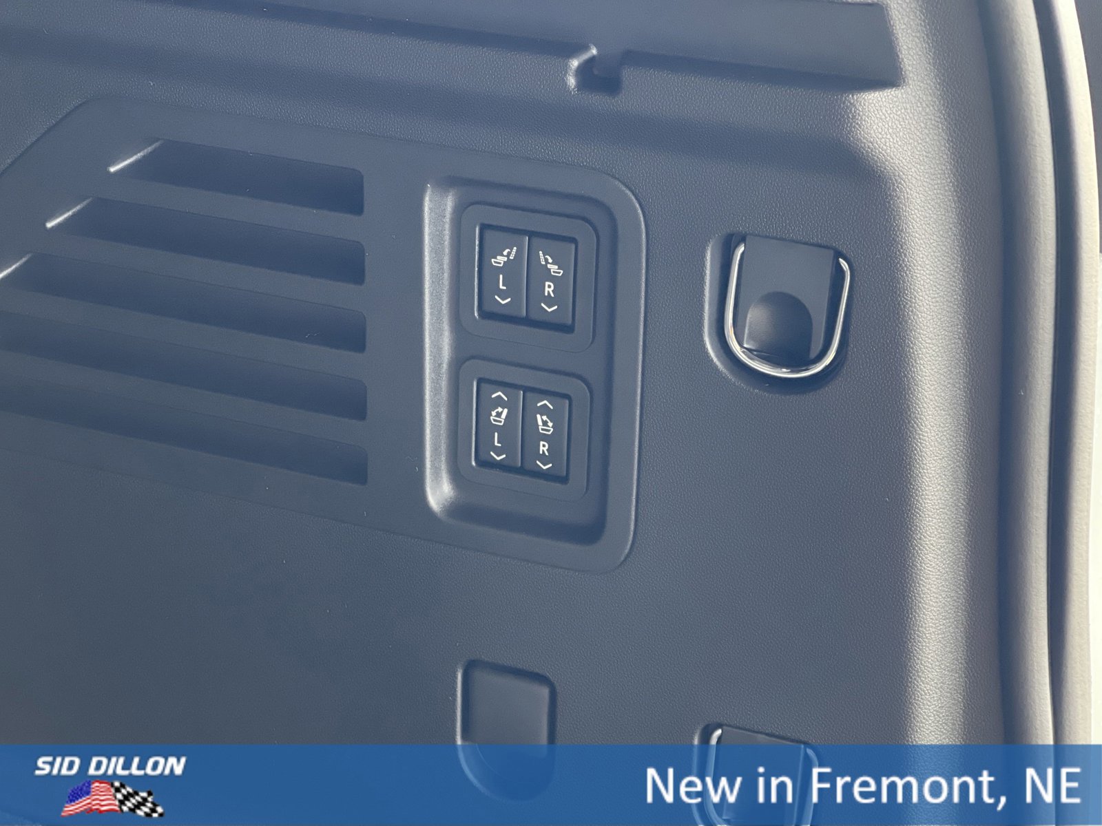 New 2026 Buick Enclave Sport Touring w/ Power Package image 18