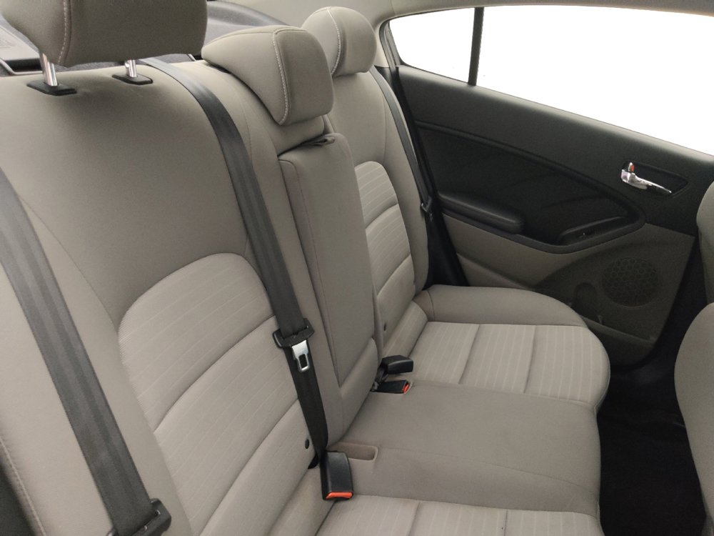 Used 2014 Kia Forte EX FWD image 19