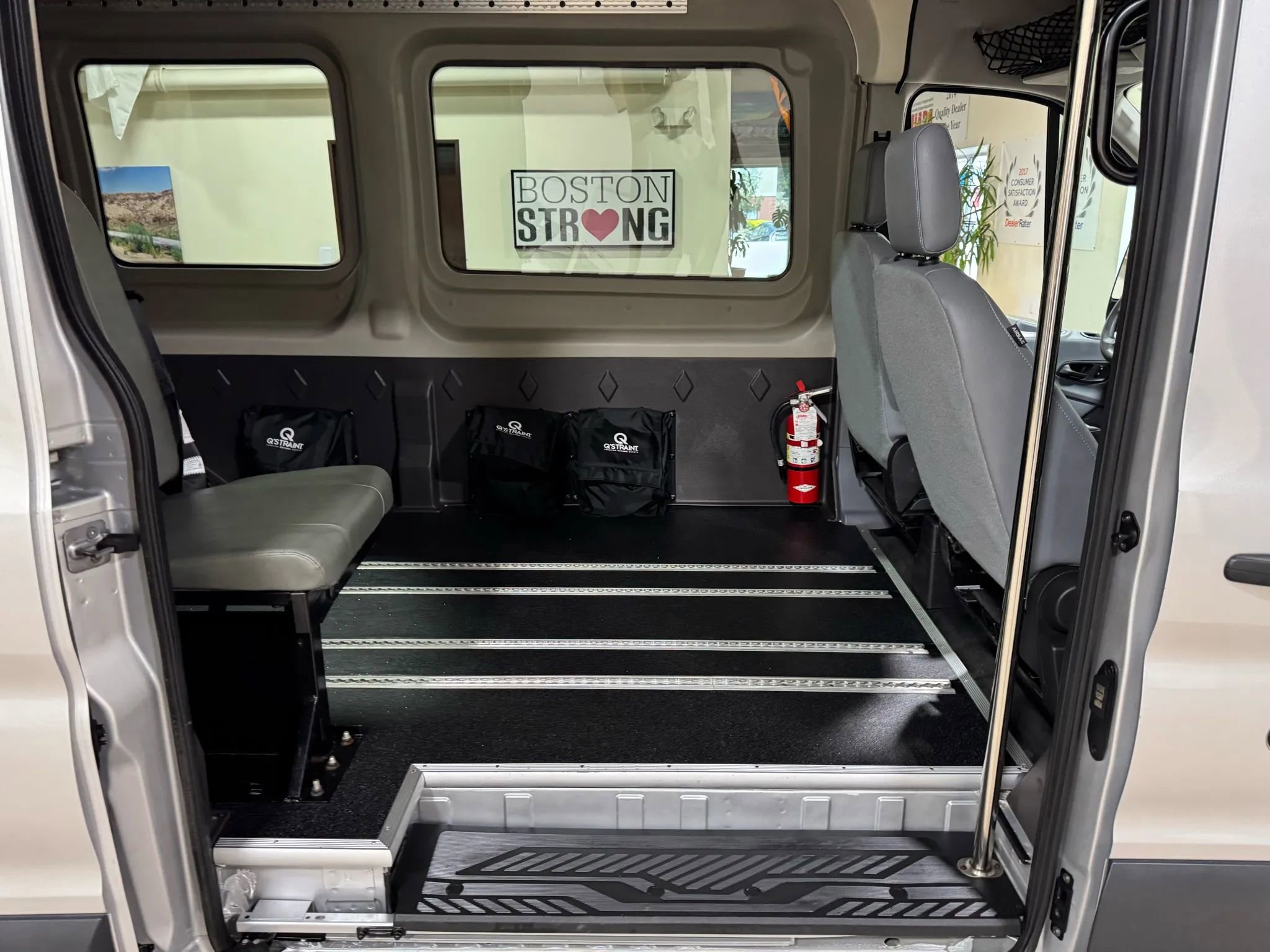 Used 2018 Ford Transit 250 148 Medium Roof image 29