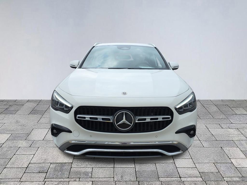 Certified 2025 Mercedes-Benz GLA 250 4MATIC image 2