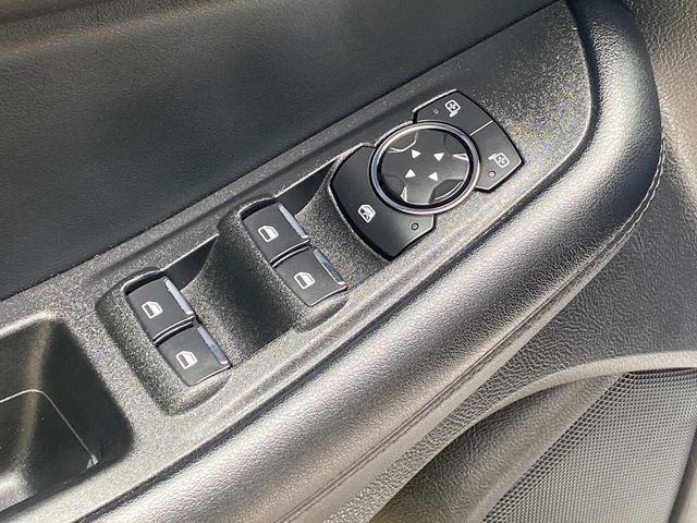 Used 2022 Ford Edge SEL AWD/4WD image 13