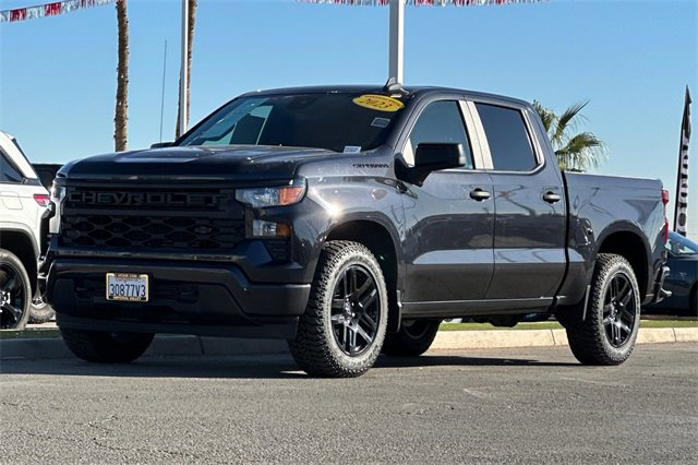 Used 2023 Chevrolet Silverado 1500 Custom w/ LPO, Dark Essentials Package image 10