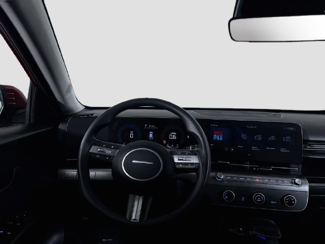 Used 2025 Hyundai Kona SE FWD image 16