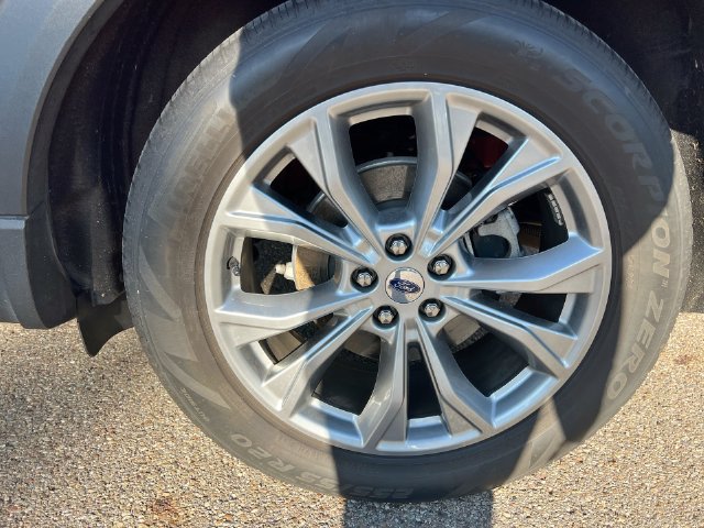 Used 2021 Ford Explorer Limited w/ Equipment Group 301A RWD image 28