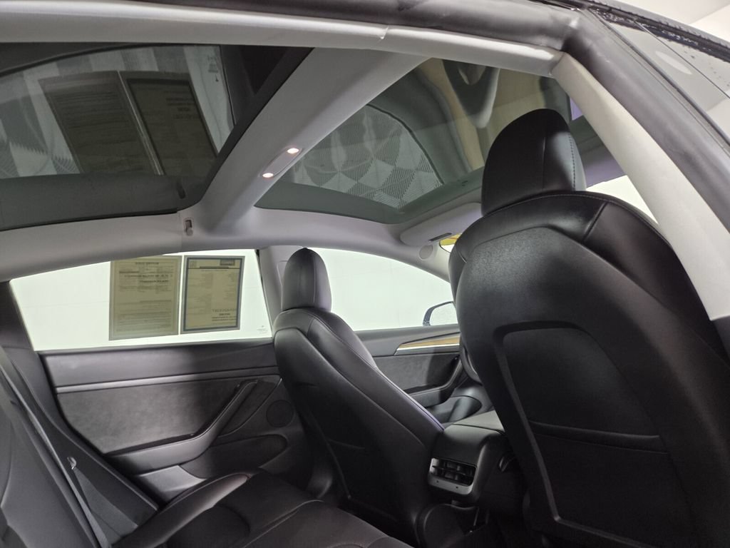 Used 2021 Tesla Model 3 Long Range AWD/4WD image 30