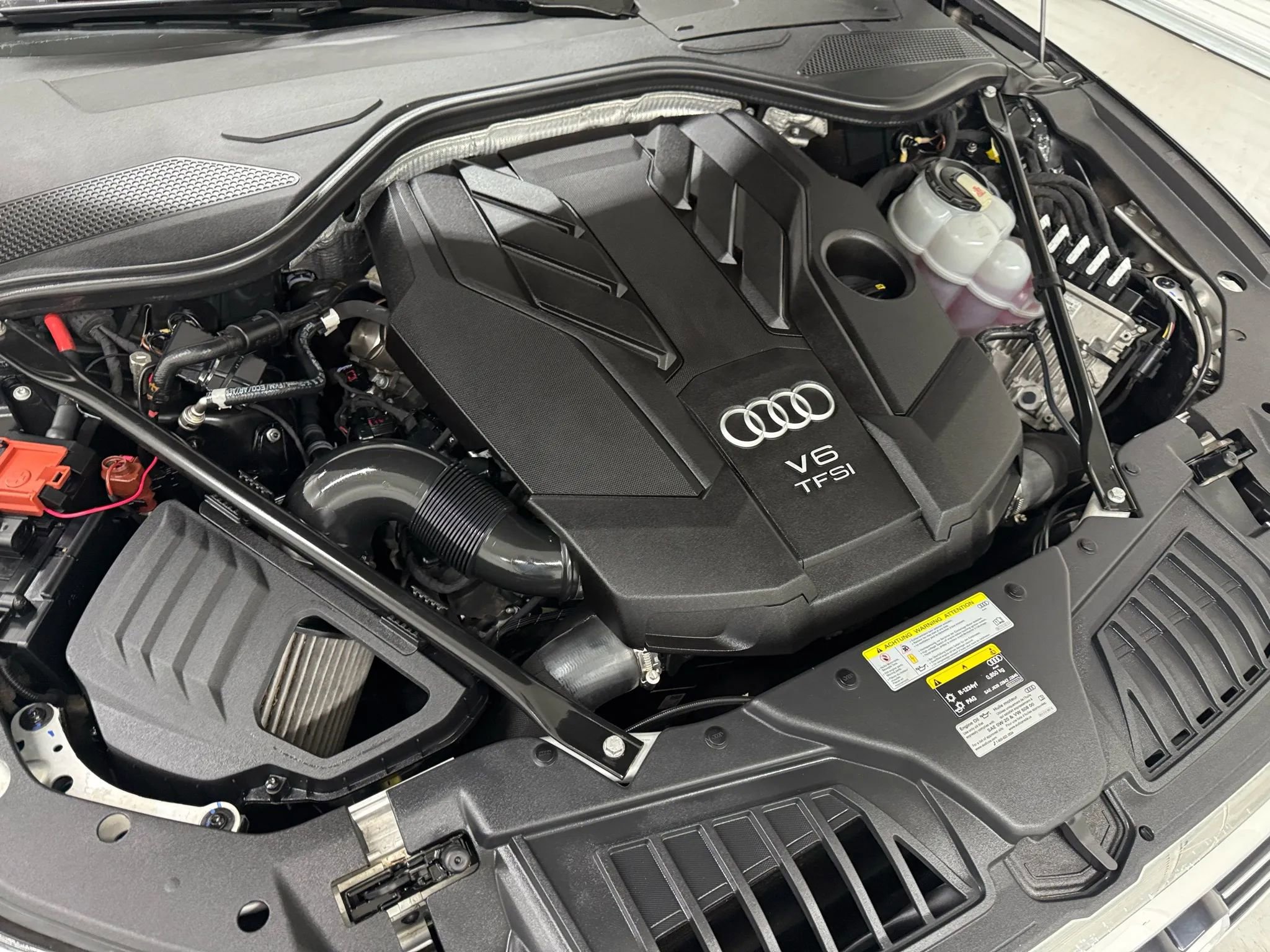 Used 2019 Audi A8 L 3.0T w/ Executive Package image 49