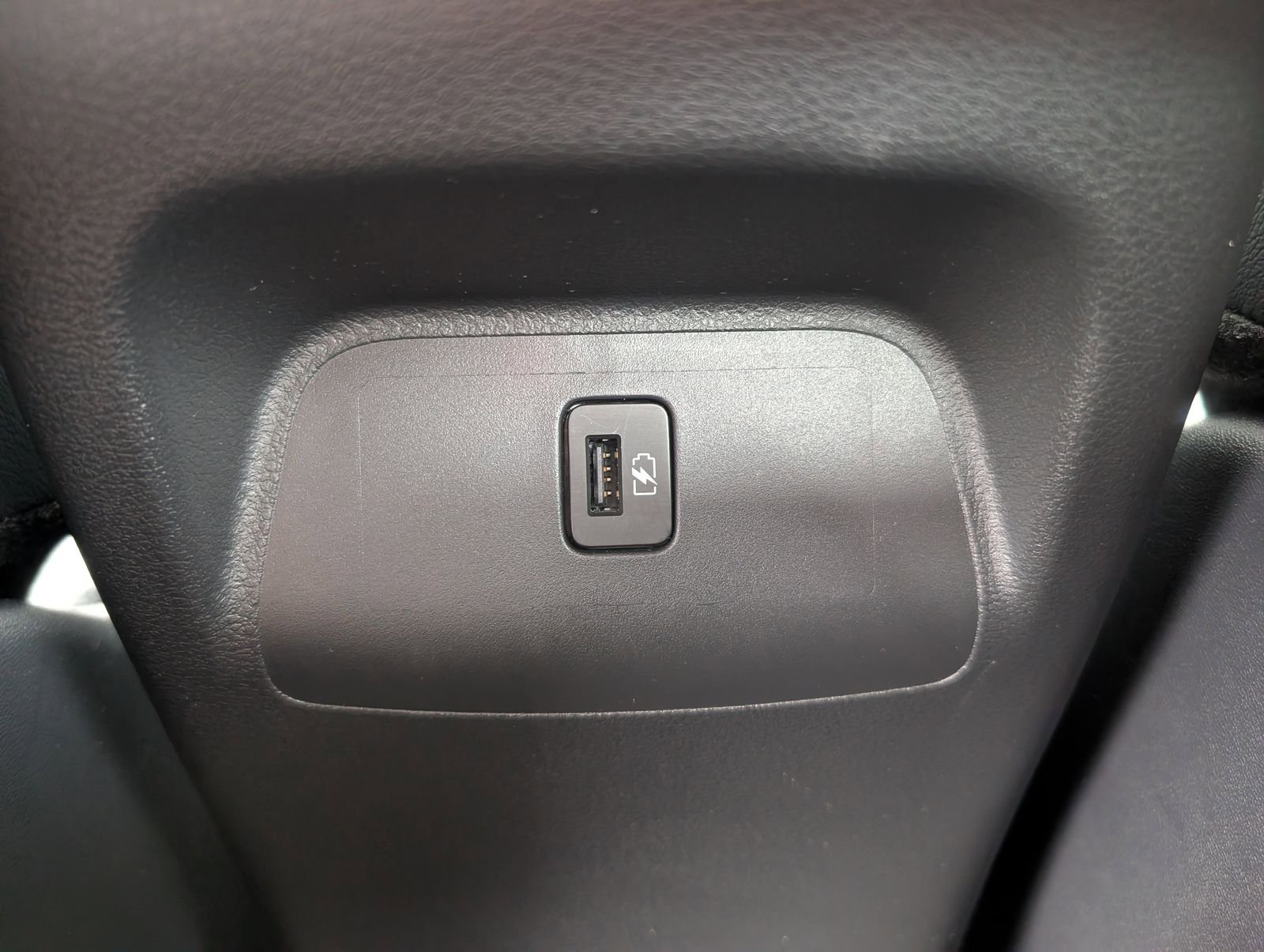 Used 2025 Nissan Sentra SR w/ SR Premium Package FWD image 29