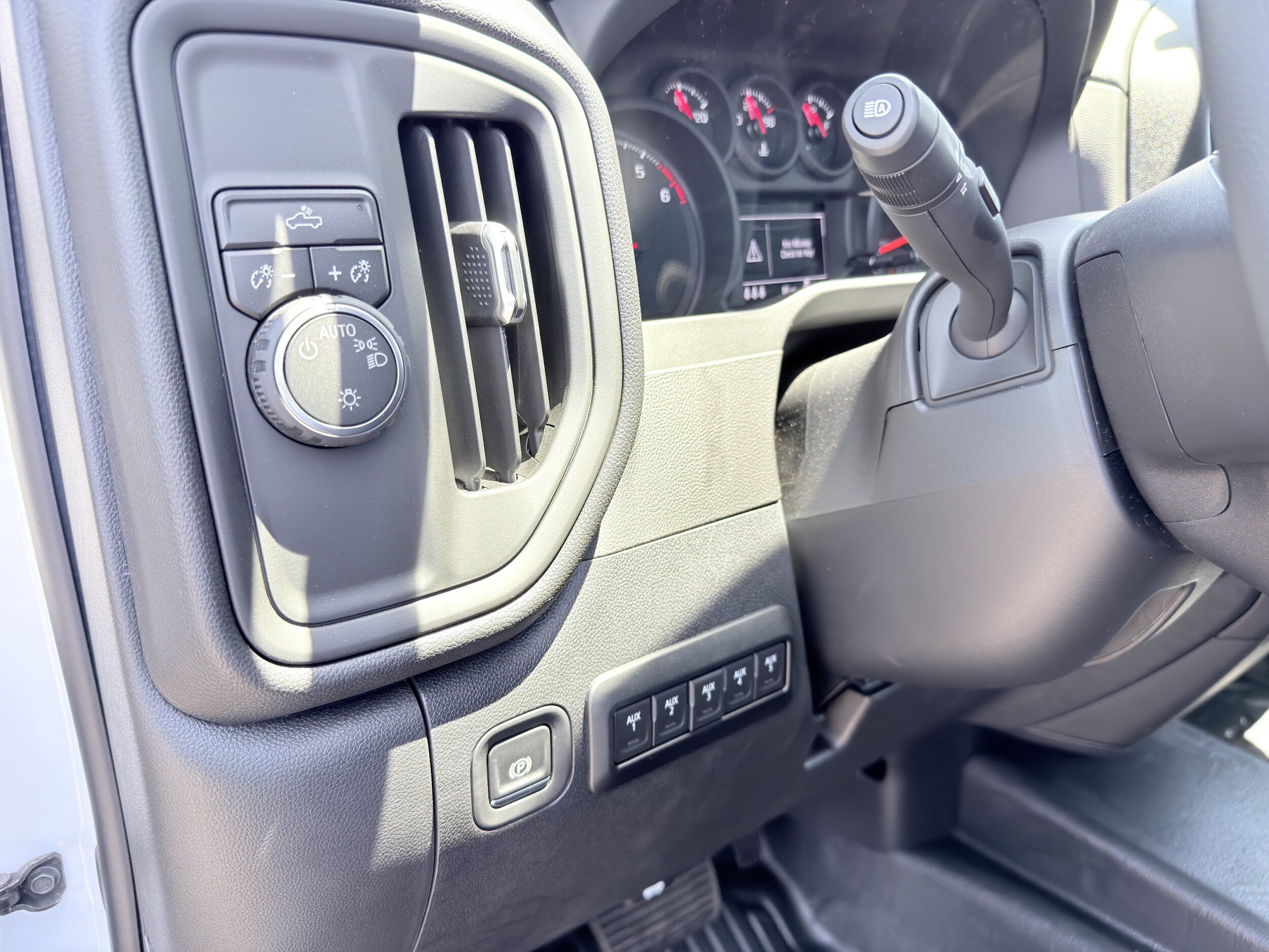 New 2026 Chevrolet Silverado 2500 W/T w/ WT Convenience Package RWD image 23