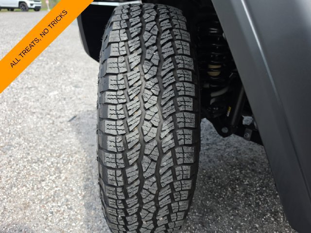 Certified 2025 Jeep Wrangler Sport AWD/4WD image 28