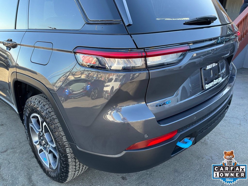 Used 2023 Jeep Grand Cherokee Trailhawk w/ Advanced Protech Group II AWD/4WD image 91