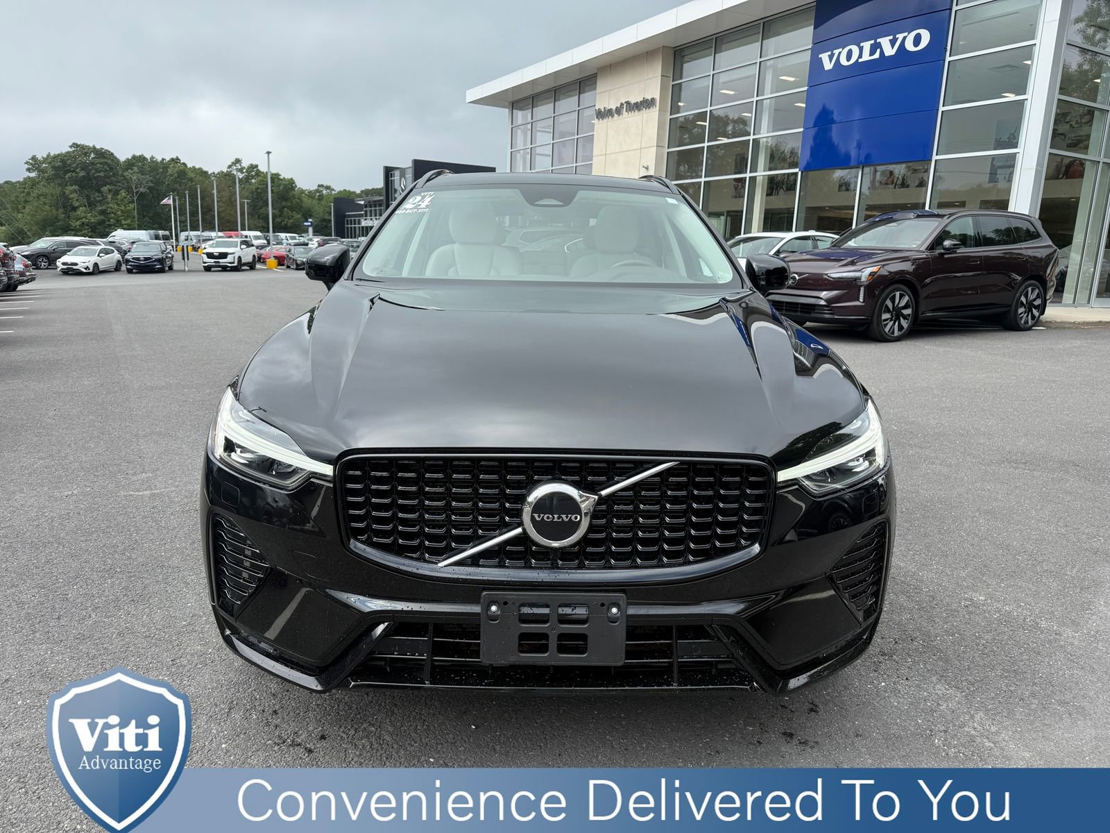 Certified 2024 Volvo XC60 B5 Core w/ Protection Package Premier image 3