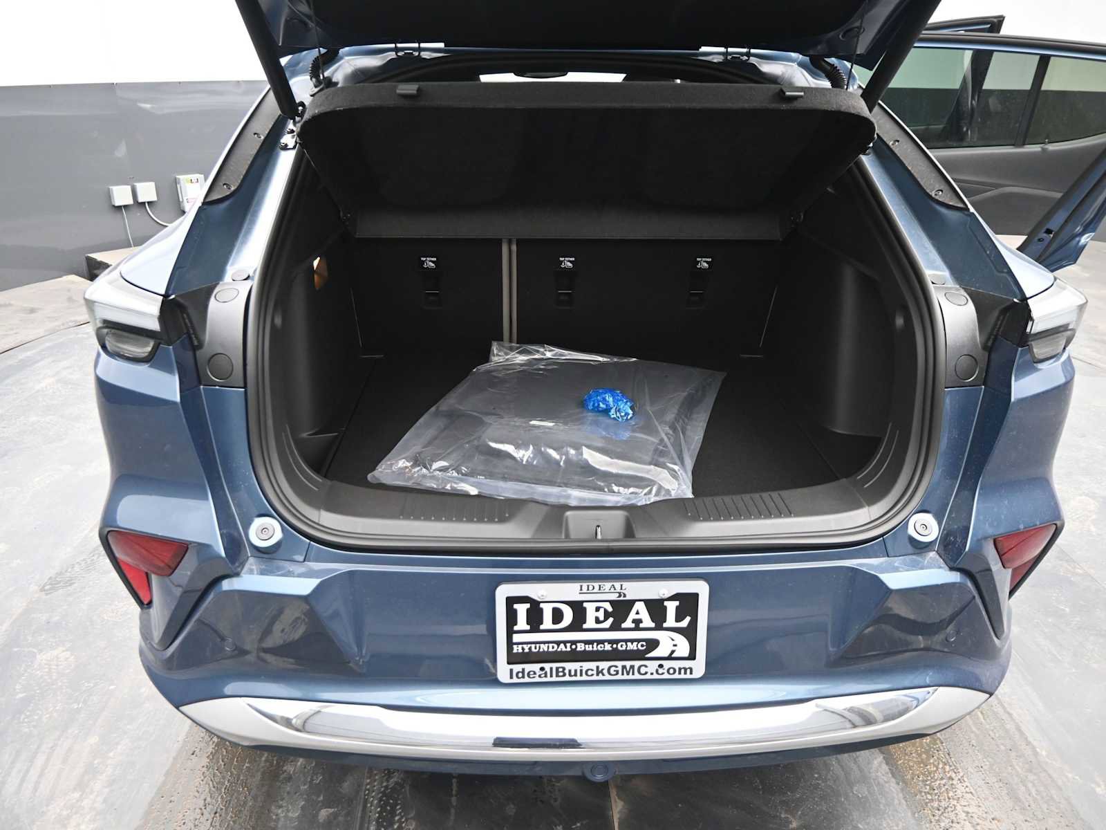 New 2026 Buick Envista Avenir image 13