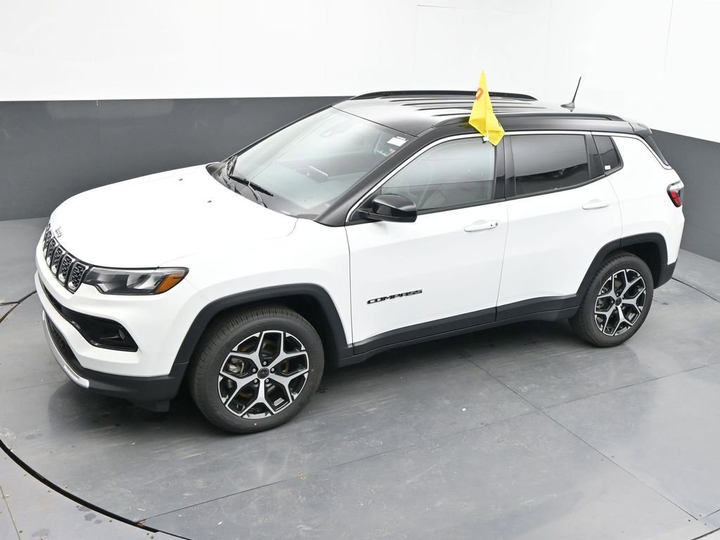 Used 2025 Jeep Compass Limited AWD/4WD image 40