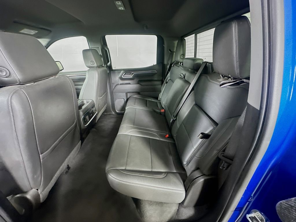 Used 2023 Chevrolet Silverado 1500 LTZ AWD/4WD image 14