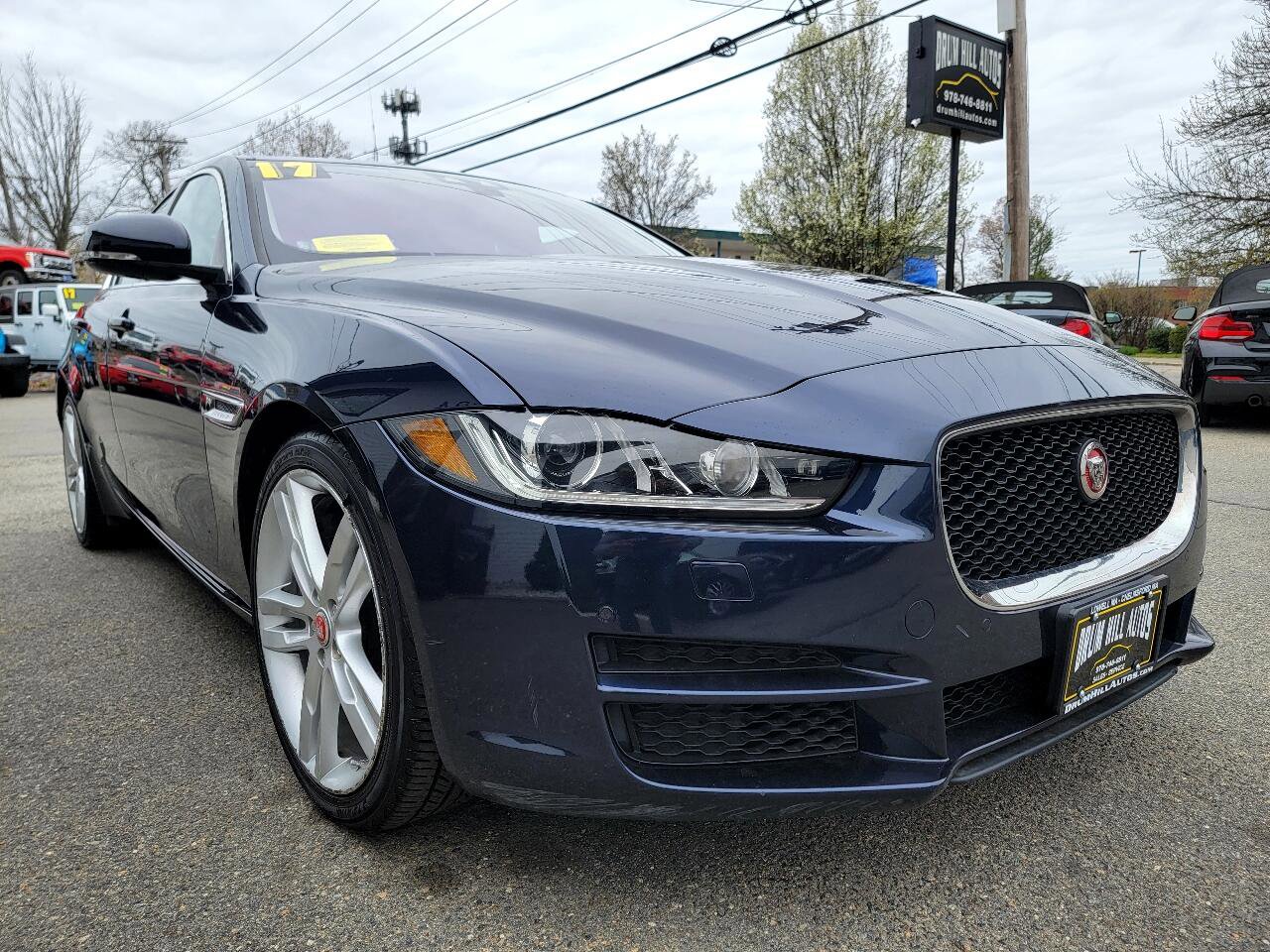 Used 2017 Jaguar XE Prestige image 8