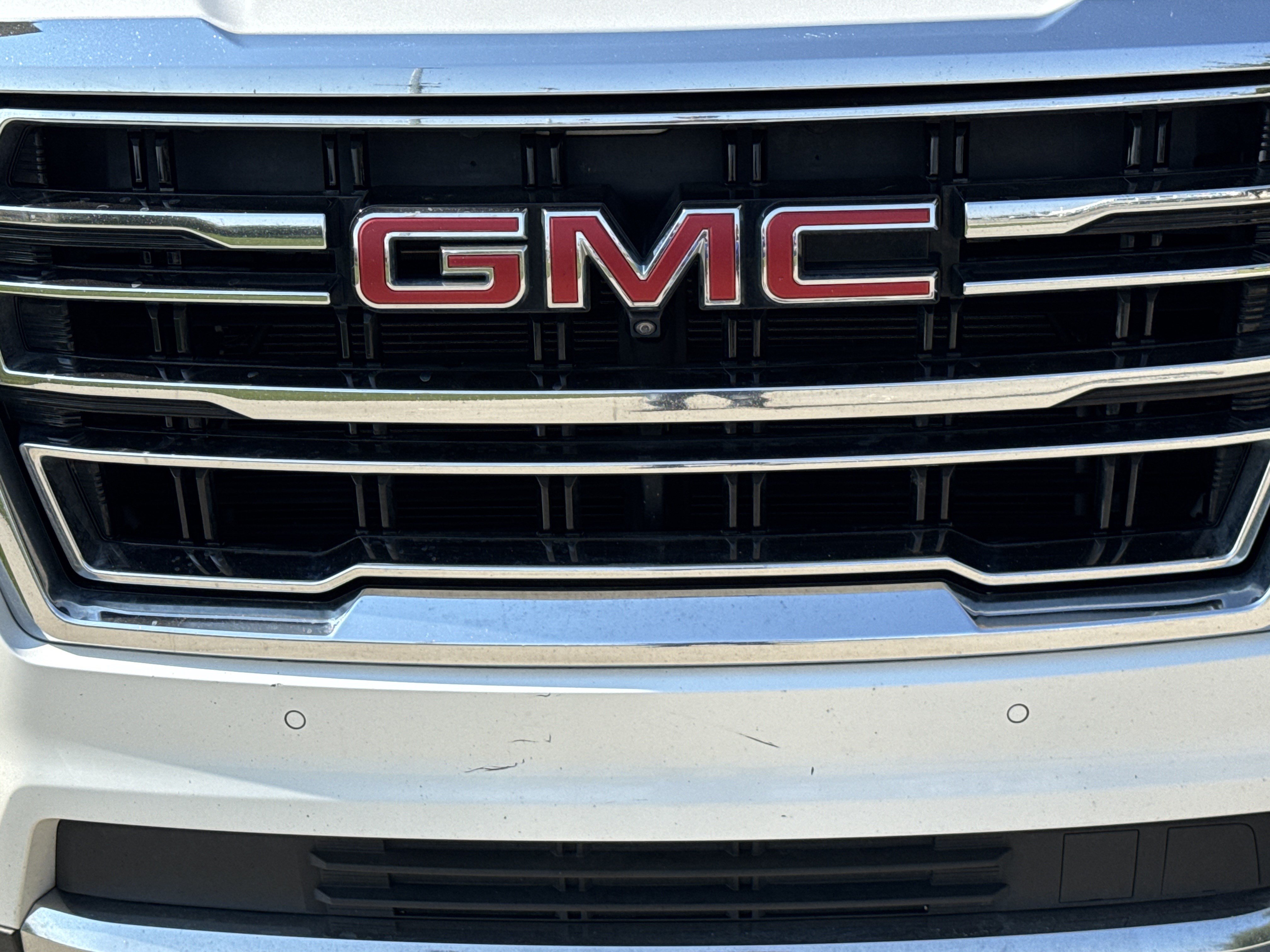 Used 2022 GMC Yukon XL SLT w/ SLT Luxury Package AWD/4WD image 9