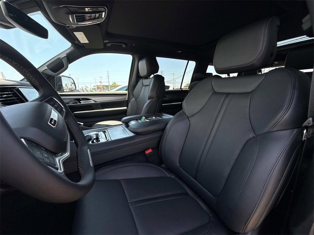 New 2025 Jeep Wagoneer Series II w/ Premium Group I image 12