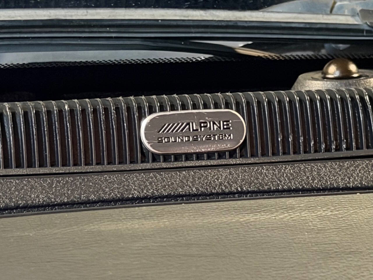 Used 2011 RAM 3500 Laramie w/ Cold Weather Group AWD/4WD image 35