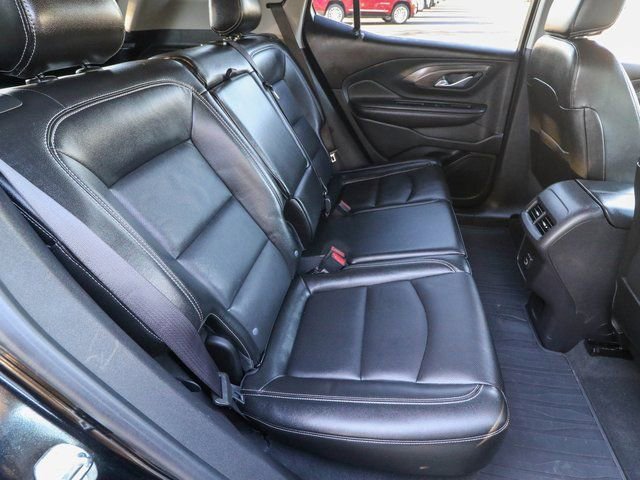 Certified 2022 GMC Terrain SLT w/ Infotainment Package II image 25