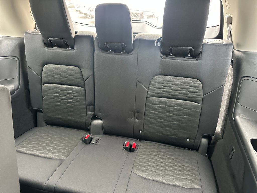 New 2026 Nissan Pathfinder SV image 16