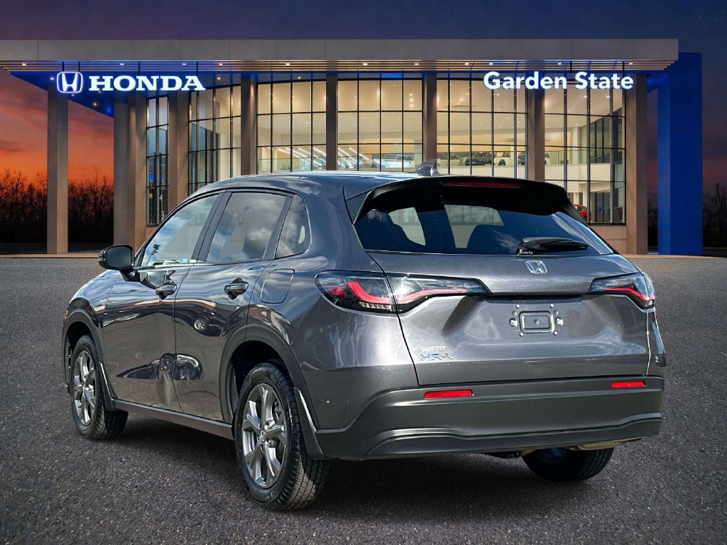 Certified 2026 Honda HR-V LX image 4
