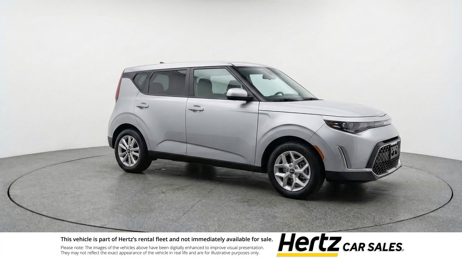 Used 2025 Kia Soul LX w/ LX Technology Package FWD image 1