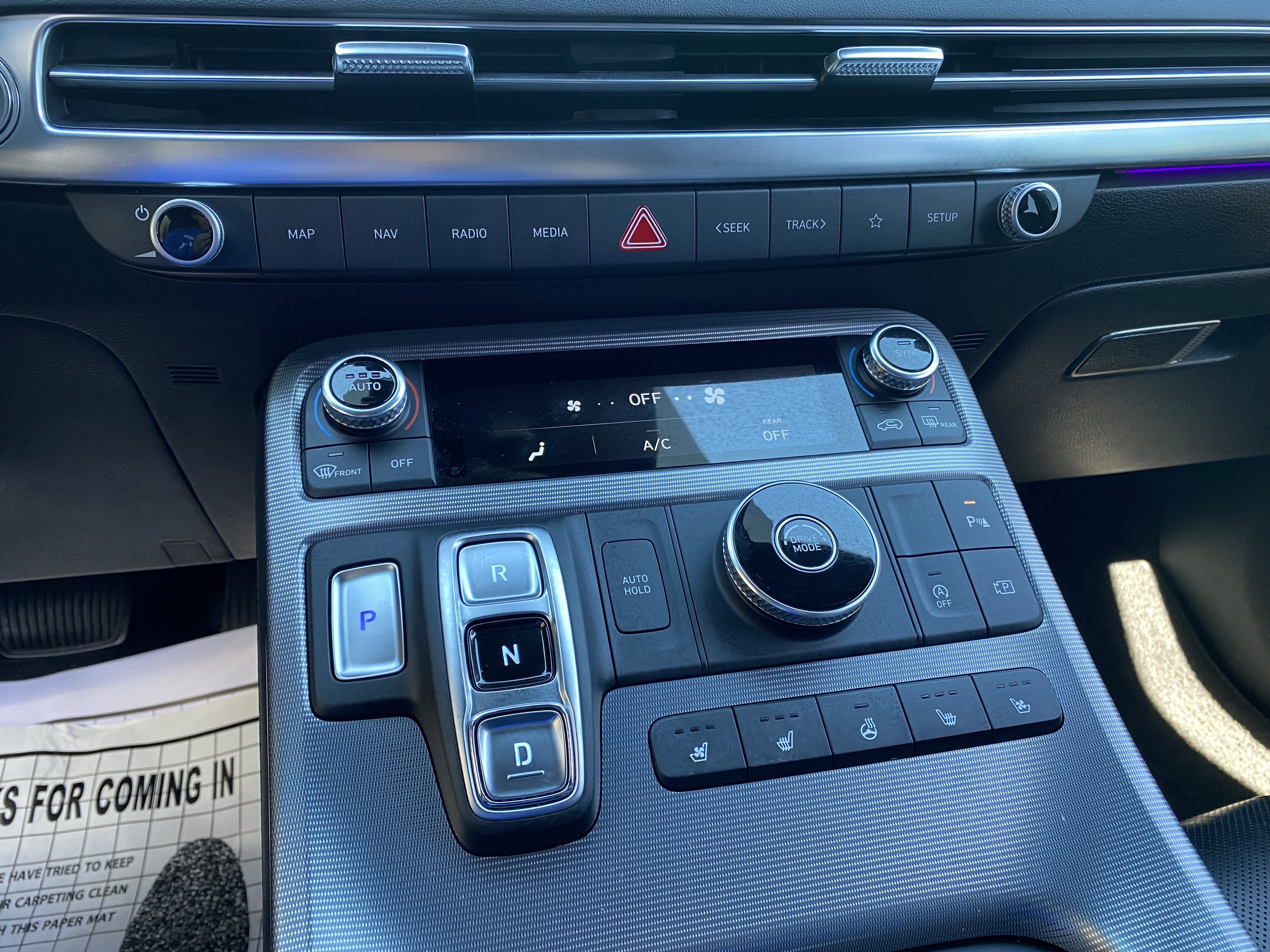 Used 2023 Hyundai Palisade Calligraphy image 30