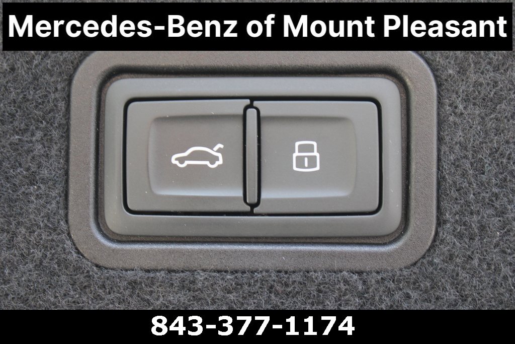 Used 2019 Audi A8 L 3.0T w/ Executive Package image 9