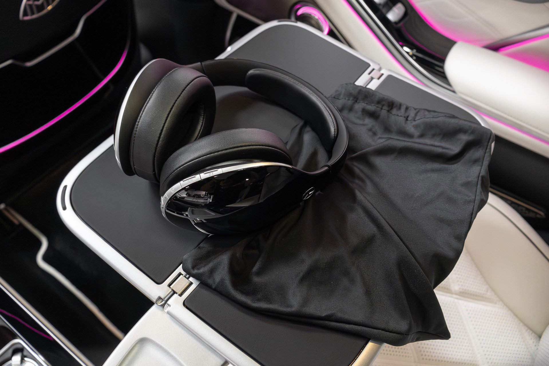 Used 2024 Mercedes-Benz Maybach S 680 Maybach S 680 4MATIC image 39