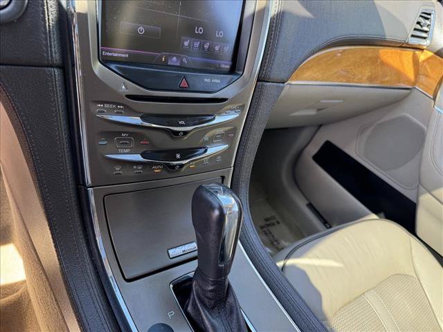 Used 2013 Lincoln MKX AWD image 16