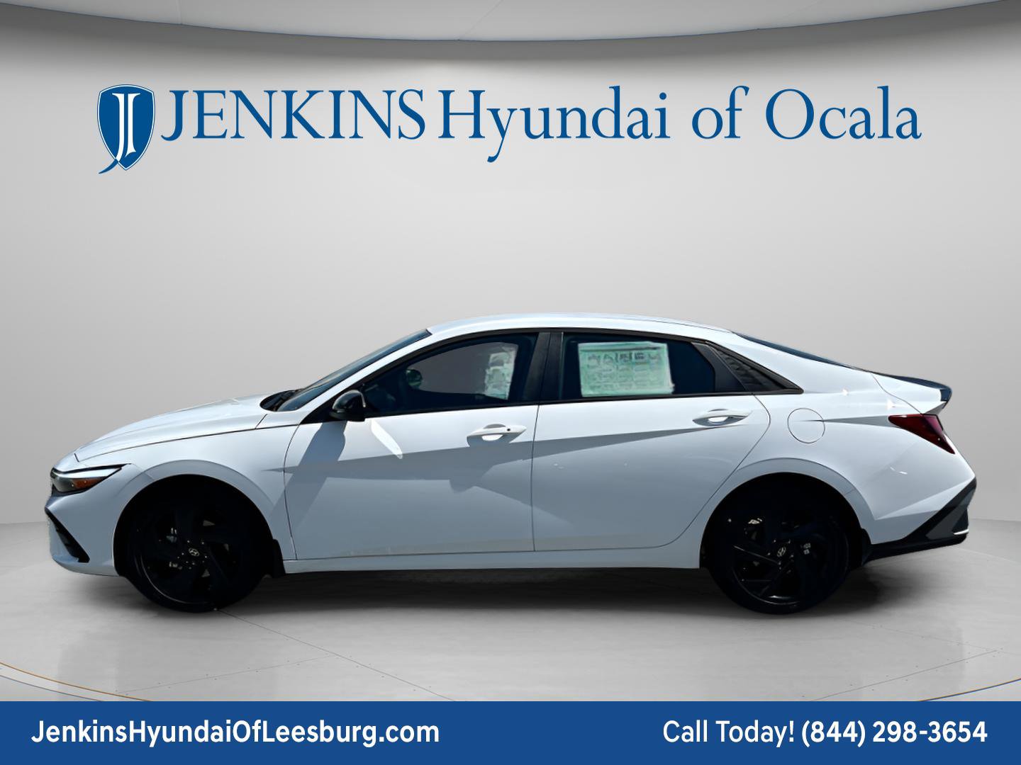 New 2026 Hyundai Elantra Sport FWD image 11
