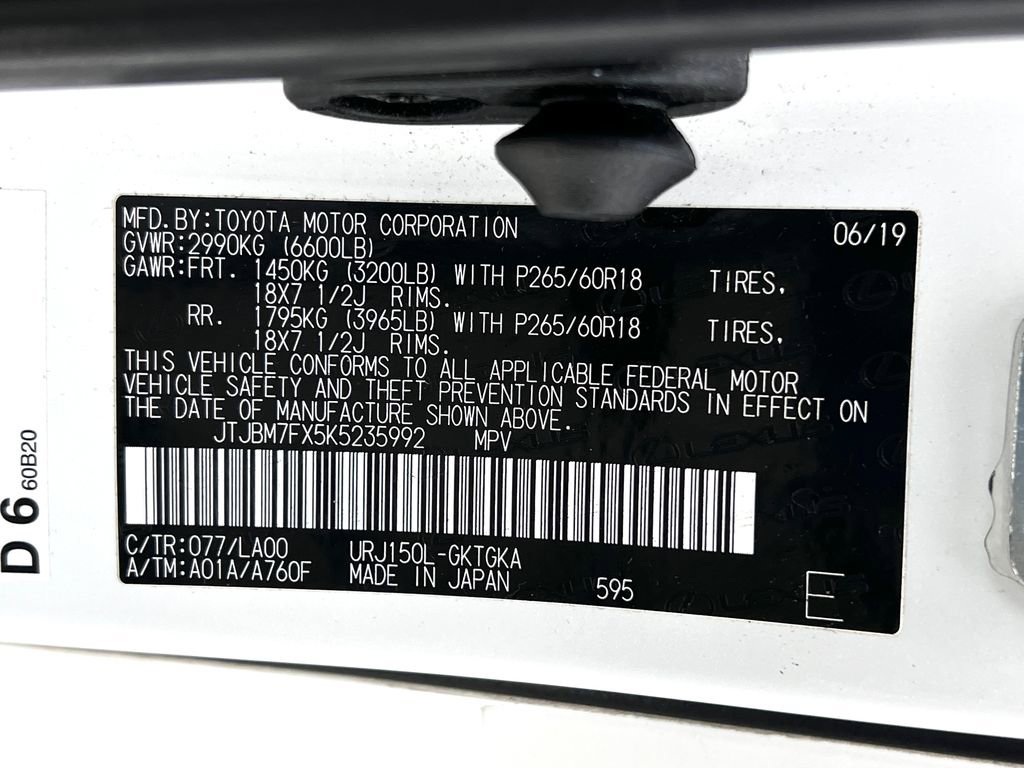 Used 2019 Lexus GX 460 image 24