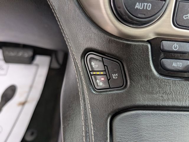 Used 2015 GMC Yukon Denali w/ Touring Package image 6