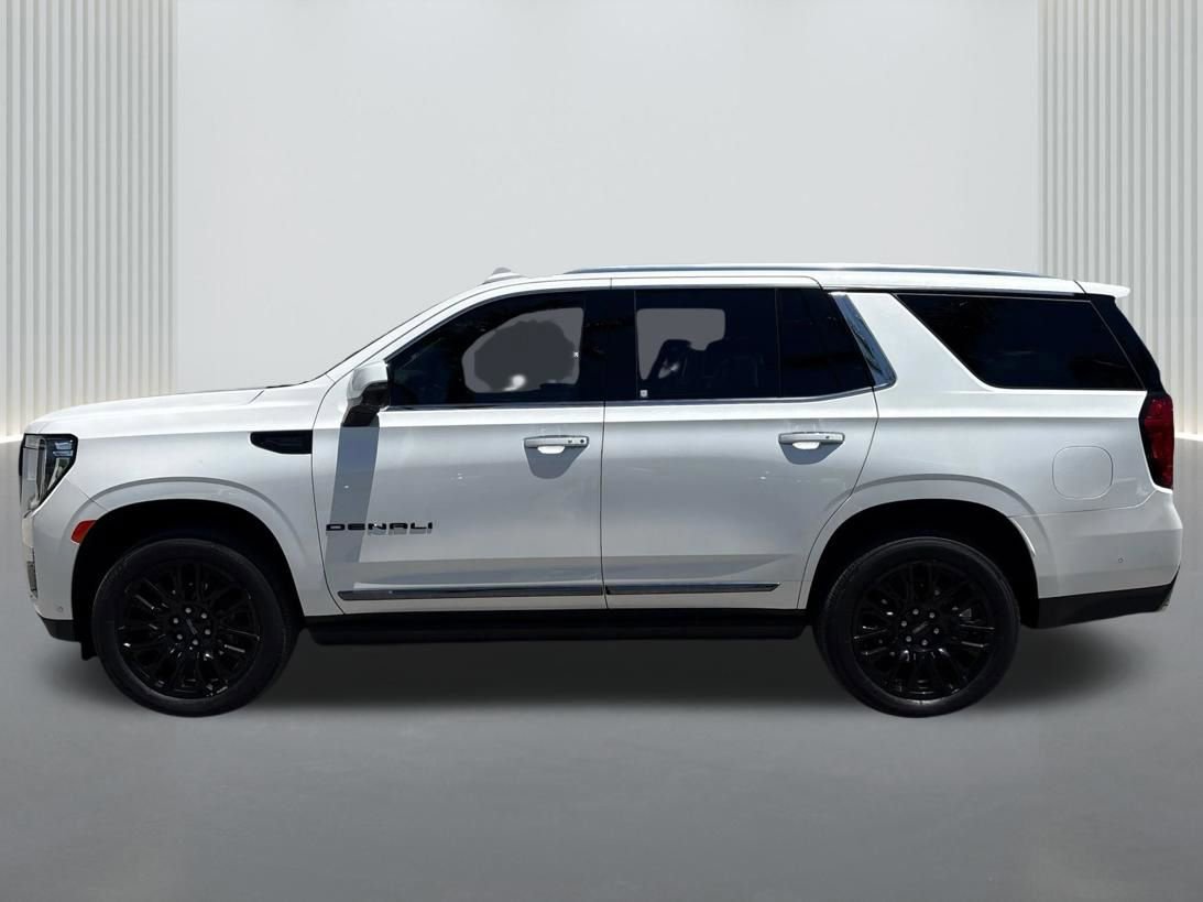 Used 2024 GMC Yukon Denali Ultimate AWD/4WD image 8