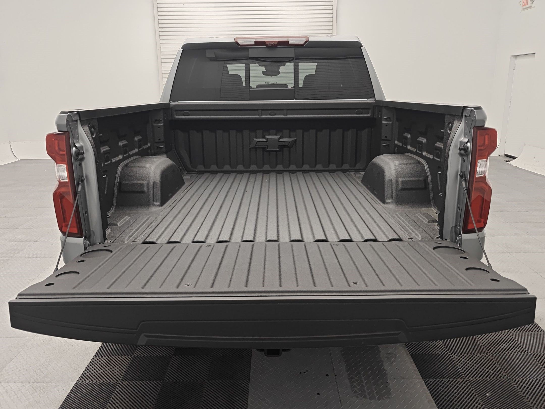 New 2026 Chevrolet Silverado 1500 LTZ AWD/4WD image 24