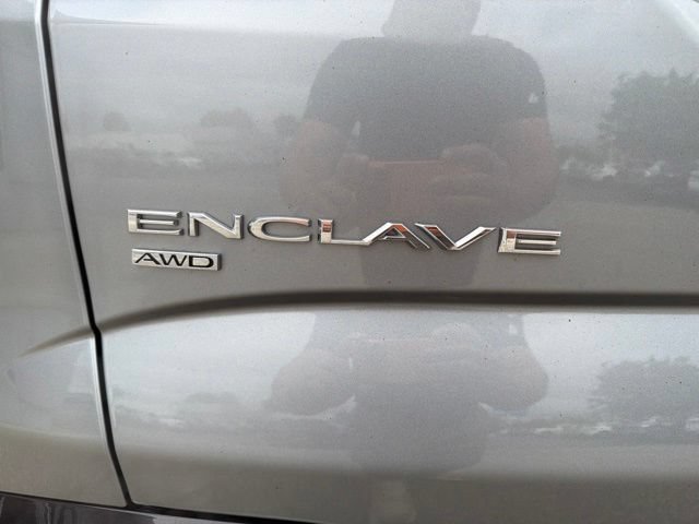 Certified 2023 Buick Enclave Essence w/ Sport Touring Edition AWD/4WD image 11