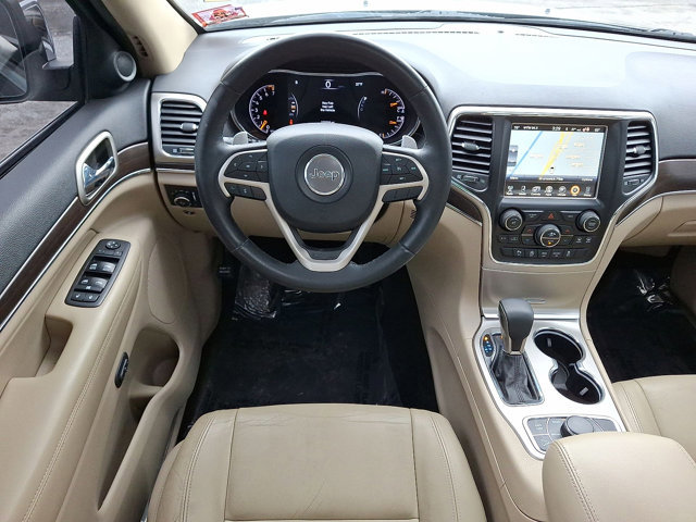 Used 2017 Jeep Grand Cherokee Limited image 22