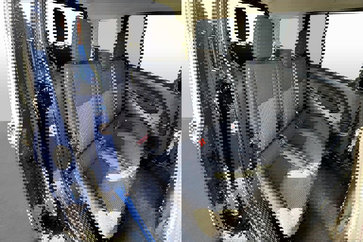 Used 2018 Ford Transit Connect XL image 25