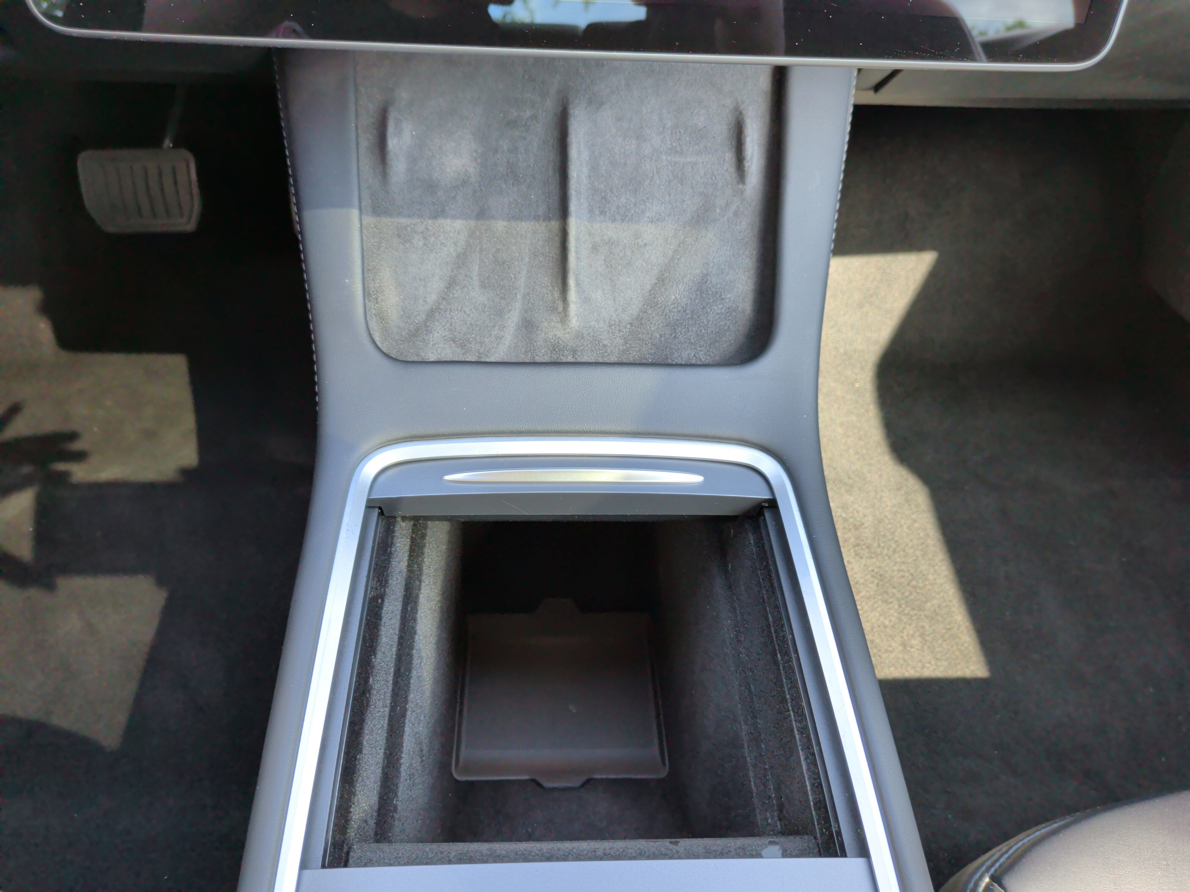 Used 2023 Tesla Model 3 Standard Range image 24