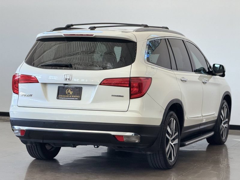 Used 2016 Honda Pilot Touring image 7
