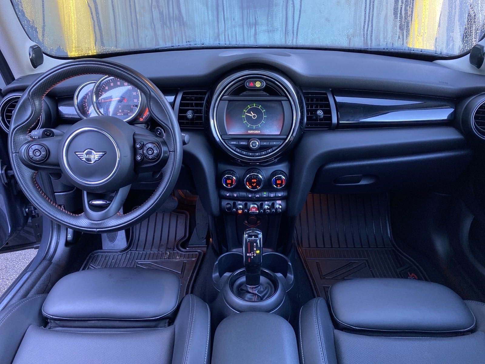 Used 2021 MINI Cooper S w/ Premium Package image 29