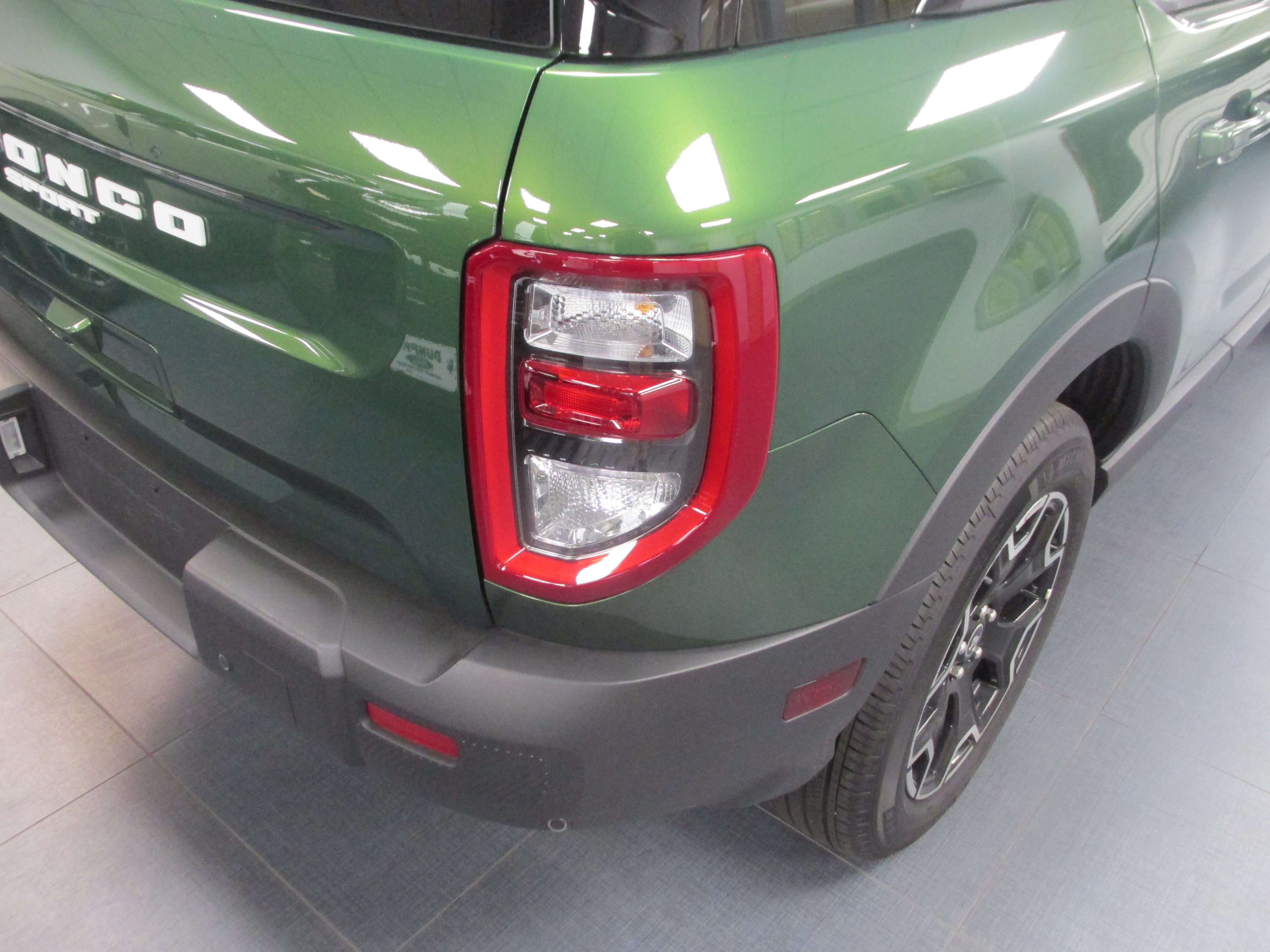 Used 2025 Ford Bronco Sport Outer Banks w/ Outer Banks Tech Package+ AWD/4WD image 10