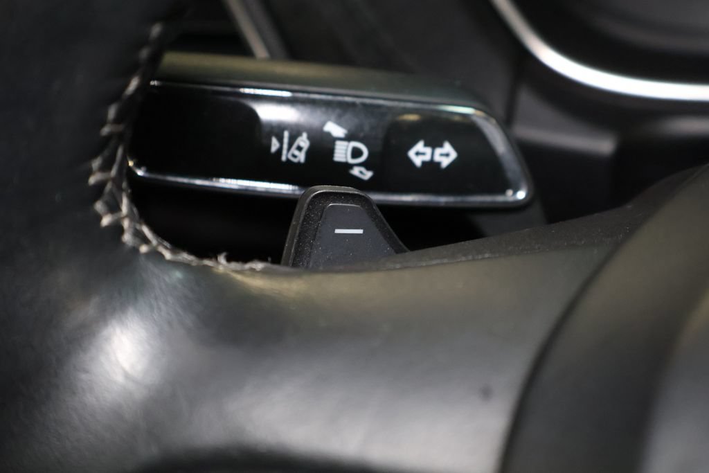 Used 2020 Lincoln Nautilus Reserve AWD/4WD image 25