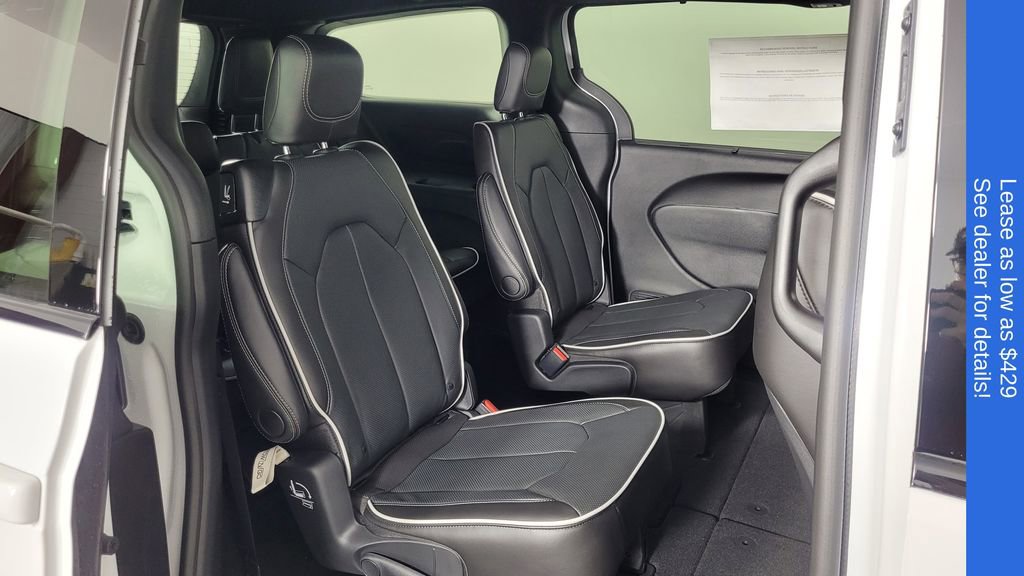 New 2026 Chrysler Pacifica Limited w/ S Appearance Package image 36