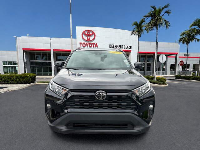 Used 2021 Toyota RAV4 XLE Premium FWD image 2